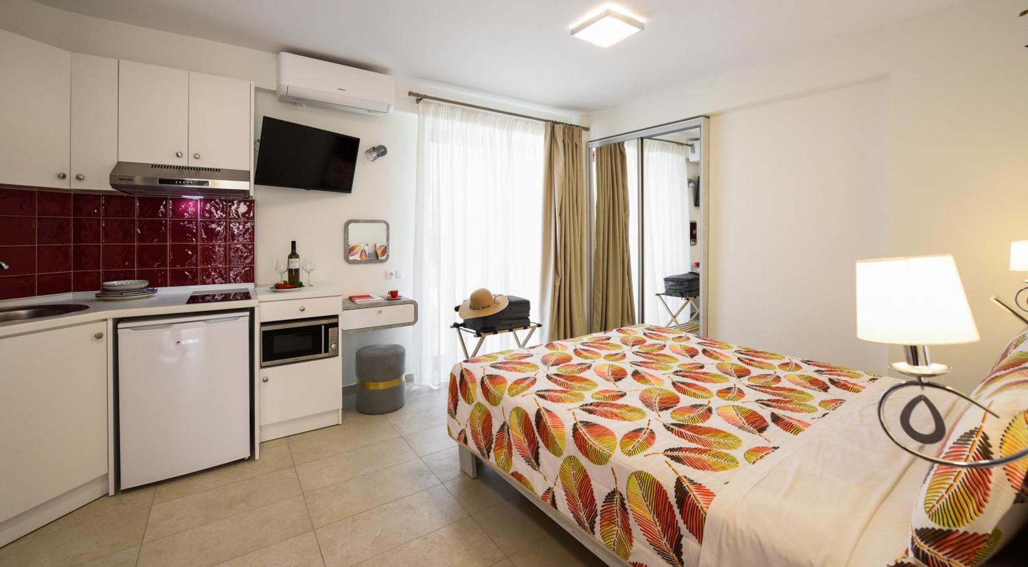 Elpiniki Luxury Rooms Неа-Потидеа Экстерьер фото