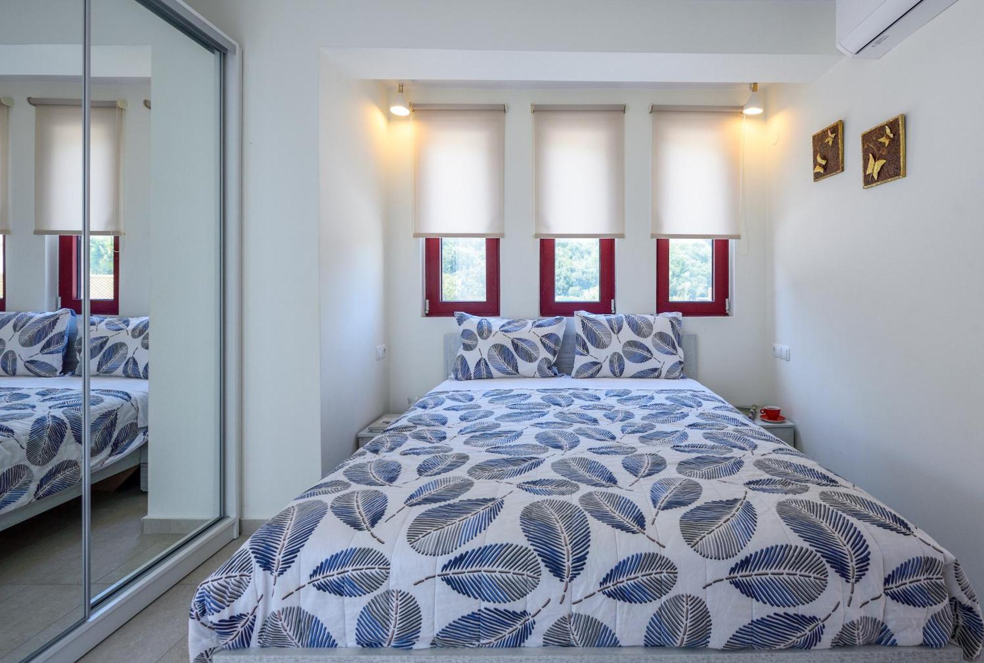 Elpiniki Luxury Rooms Неа-Потидеа Экстерьер фото